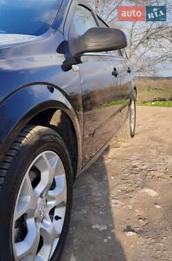 Универсал Opel Astra 2008 в 