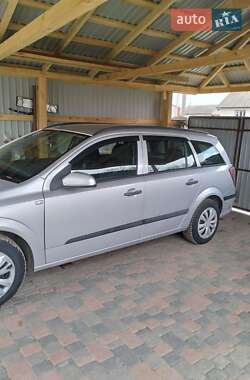 Универсал Opel Astra 2005 в 