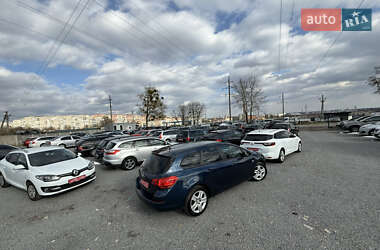 Универсал Opel Astra 2011 в 
