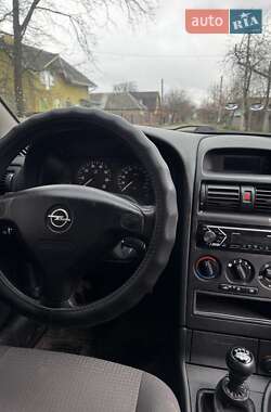 Седан Opel Astra 2008 в 