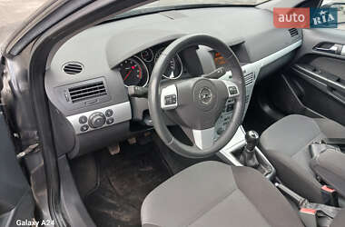 Универсал Opel Astra 2009 в 