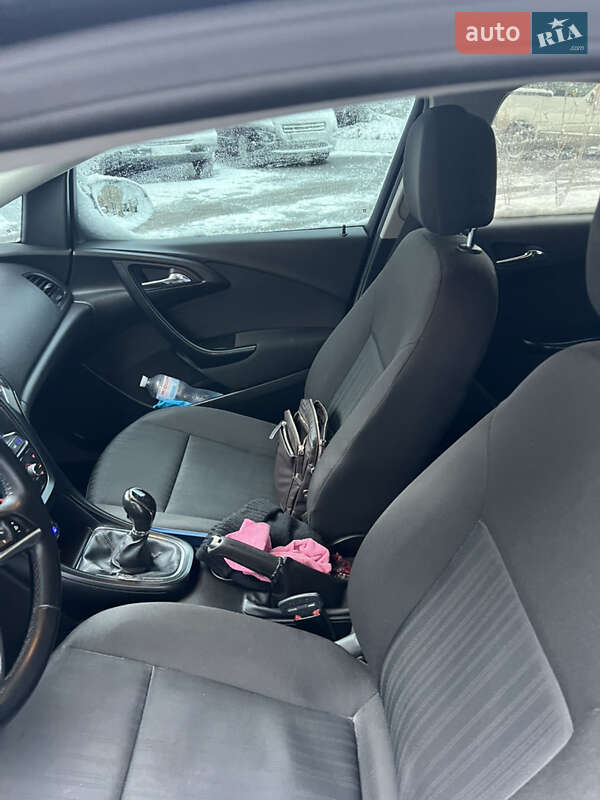 Универсал Opel Astra 2011 в Львове фото 3 Универсал Opel Astra 2011 в Львове