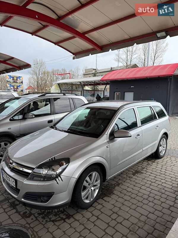 Універсал Opel Astra 2005 в Надвірній фото 3 Універсал Opel Astra 2005 в Надвірній