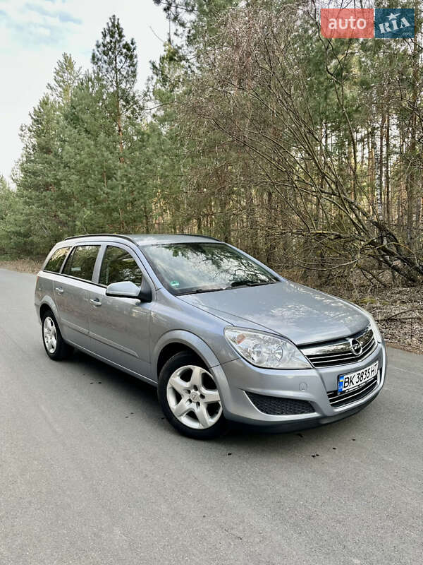 Opel Astra 2008