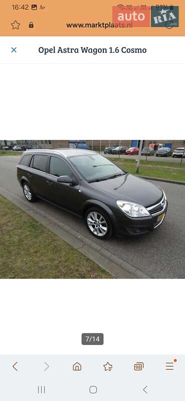 Универсал Opel Astra 2009 в Остроге