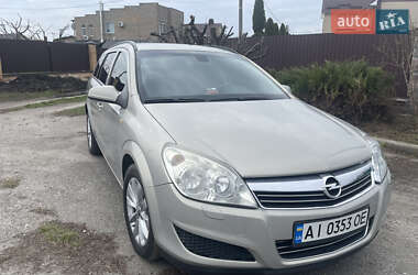 Универсал Opel Astra 2007 в 