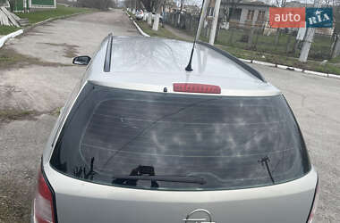 Универсал Opel Astra 2007 в 