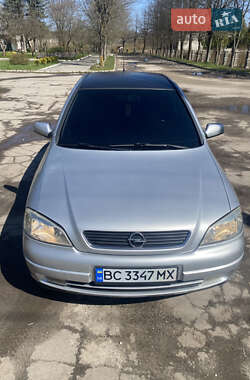 Седан Opel Astra 2002 в 