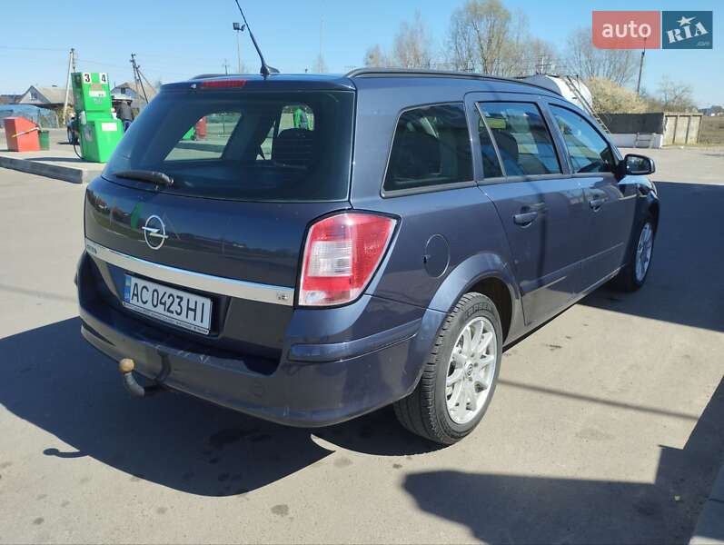 Універсал Opel Astra 2007 в Камені-Каширському