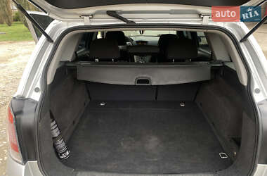 Универсал Opel Astra 2009 в 