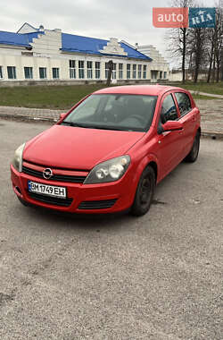 Хэтчбек Opel Astra 2005 в 