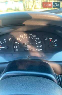Хэтчбек Opel Astra 1992 в 