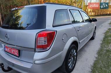 Универсал Opel Astra 2009 в 