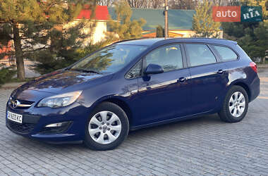 Універсал Opel Astra 2015 в Кам'янці
