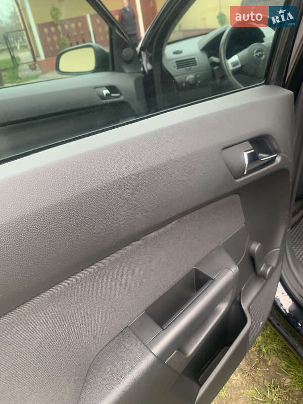 Хетчбек Opel Astra 2009 в Костопілі