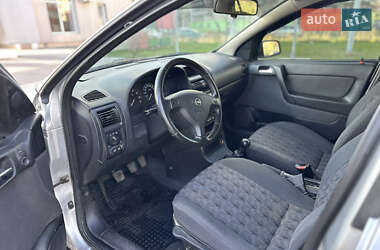 Седан Opel Astra 2003 в 