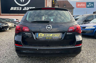 Універсал Opel Astra 2011 в 
