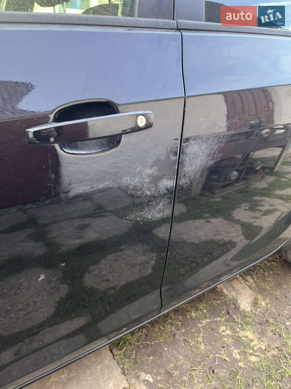 Універсал Opel Astra 2011 в Луцьку