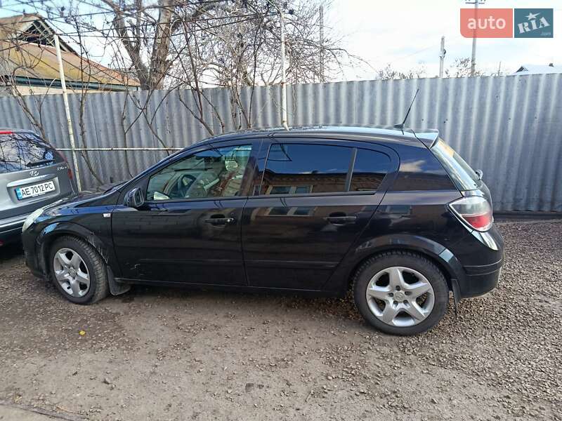 Opel Astra 2007