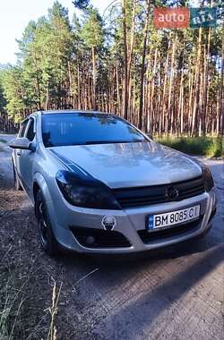 Хэтчбек Opel Astra 2007 в 