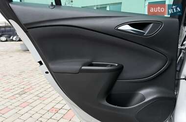Универсал Opel Astra 2018 в 