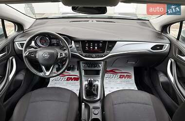 Универсал Opel Astra 2018 в 