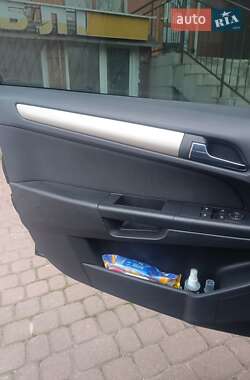 Универсал Opel Astra 2008 в 