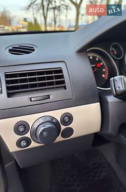 Универсал Opel Astra 2007 в 