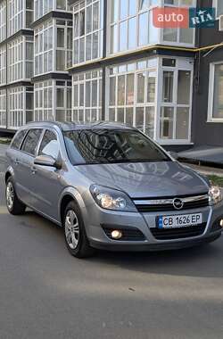 Универсал Opel Astra 2005 в 