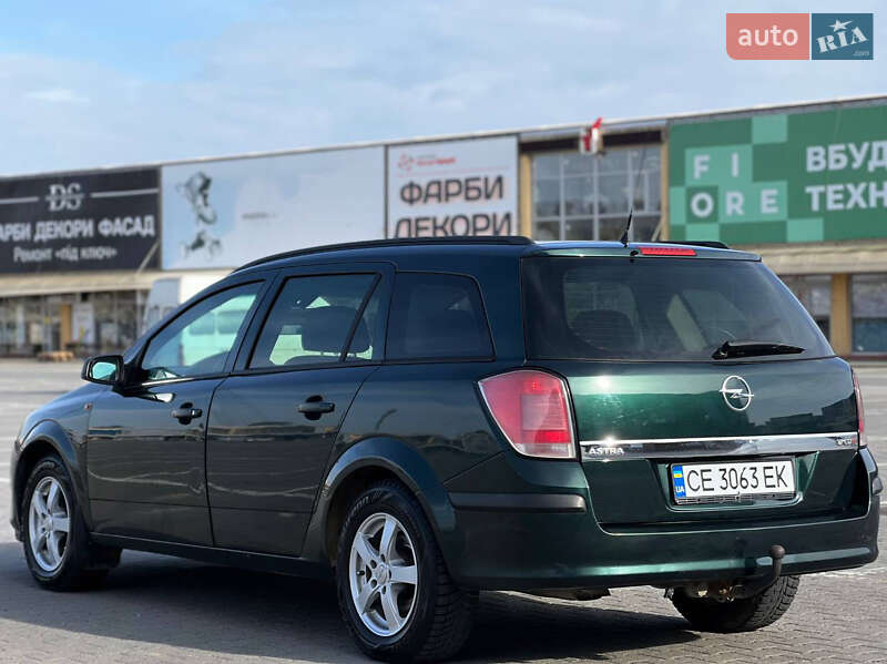 Универсал Opel Astra 2005 в Черновцах