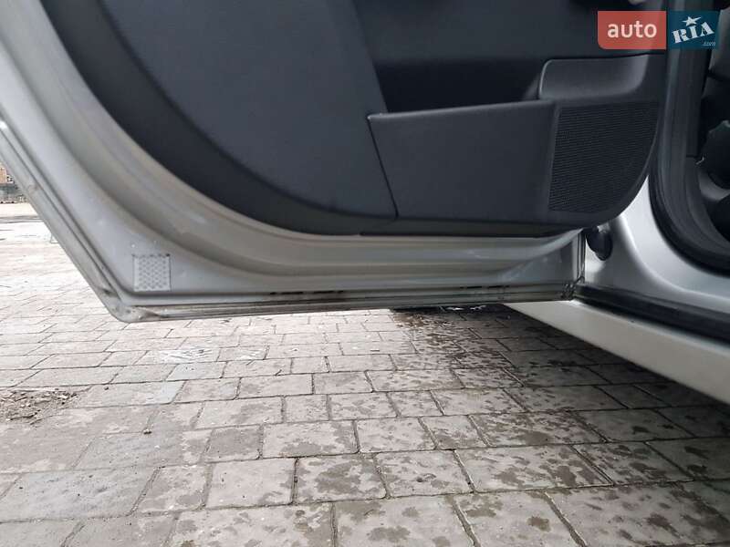 Універсал Opel Astra 2005 в Івано-Франківську