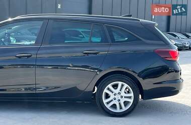 Універсал Opel Astra 2017 в 