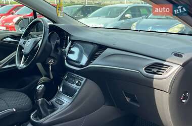 Універсал Opel Astra 2017 в 
