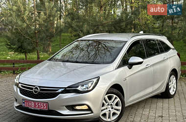Универсал Opel Astra 2018 в 
