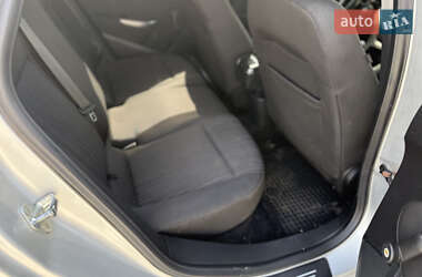 Универсал Opel Astra 2011 в 