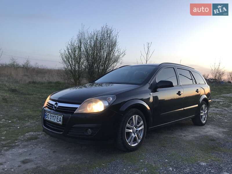 Универсал Opel Astra 2006 в 