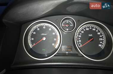 Универсал Opel Astra 2006 в 