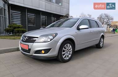 Универсал Opel Astra 2008 в 