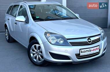 Универсал Opel Astra 2009 в 