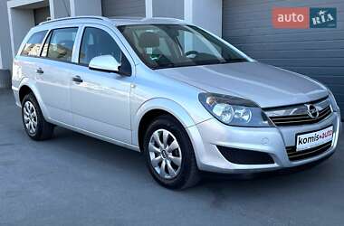Универсал Opel Astra 2009 в 