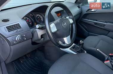 Универсал Opel Astra 2009 в 