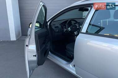Универсал Opel Astra 2009 в 