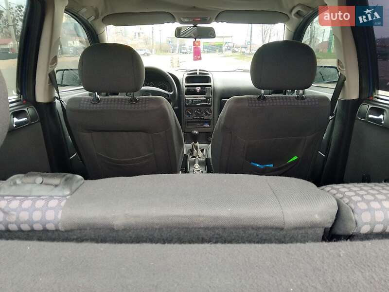 Хетчбек Opel Astra 2005 в Василькові