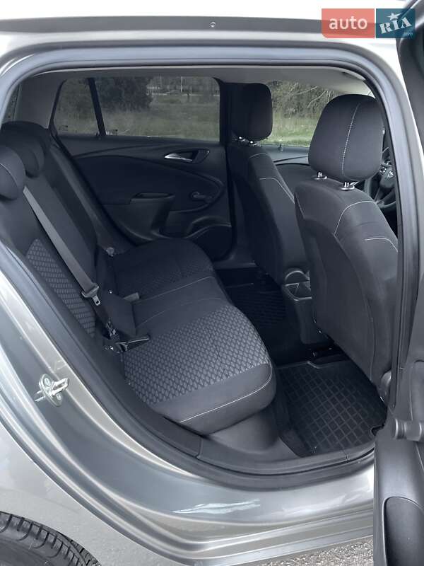 Универсал Opel Astra 2016 в Днепре фото 30 Универсал Opel Astra 2016 в Днепре