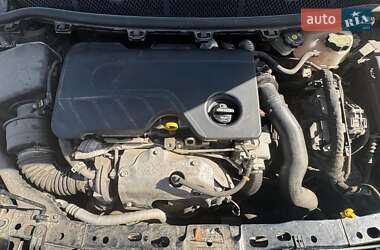 Универсал Opel Astra 2016 в 