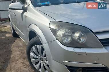 Універсал Opel Astra 2005 в 