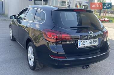Універсал Opel Astra 2011 в 