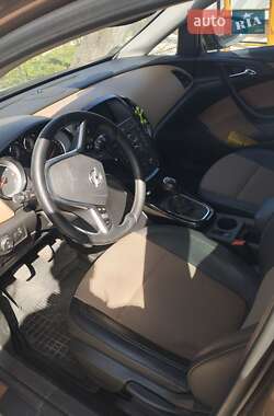 Универсал Opel Astra 2015 в 