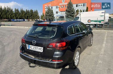 Универсал Opel Astra 2015 в 