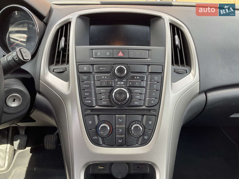 Універсал Opel Astra 2011 в Львові фото 10 Універсал Opel Astra 2011 в Львові